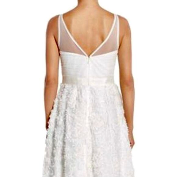 ADRIANNA PAPELL TULLE CHIFFON PETAL GOWN 6 NWT - Picture 9 of 16